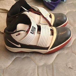 COPY - Lebron Soldiers